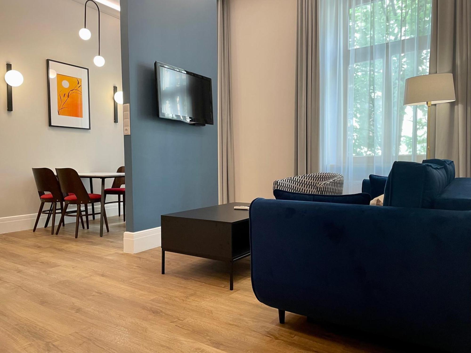 Golden Queen Apartments City Center Краків Екстер'єр фото