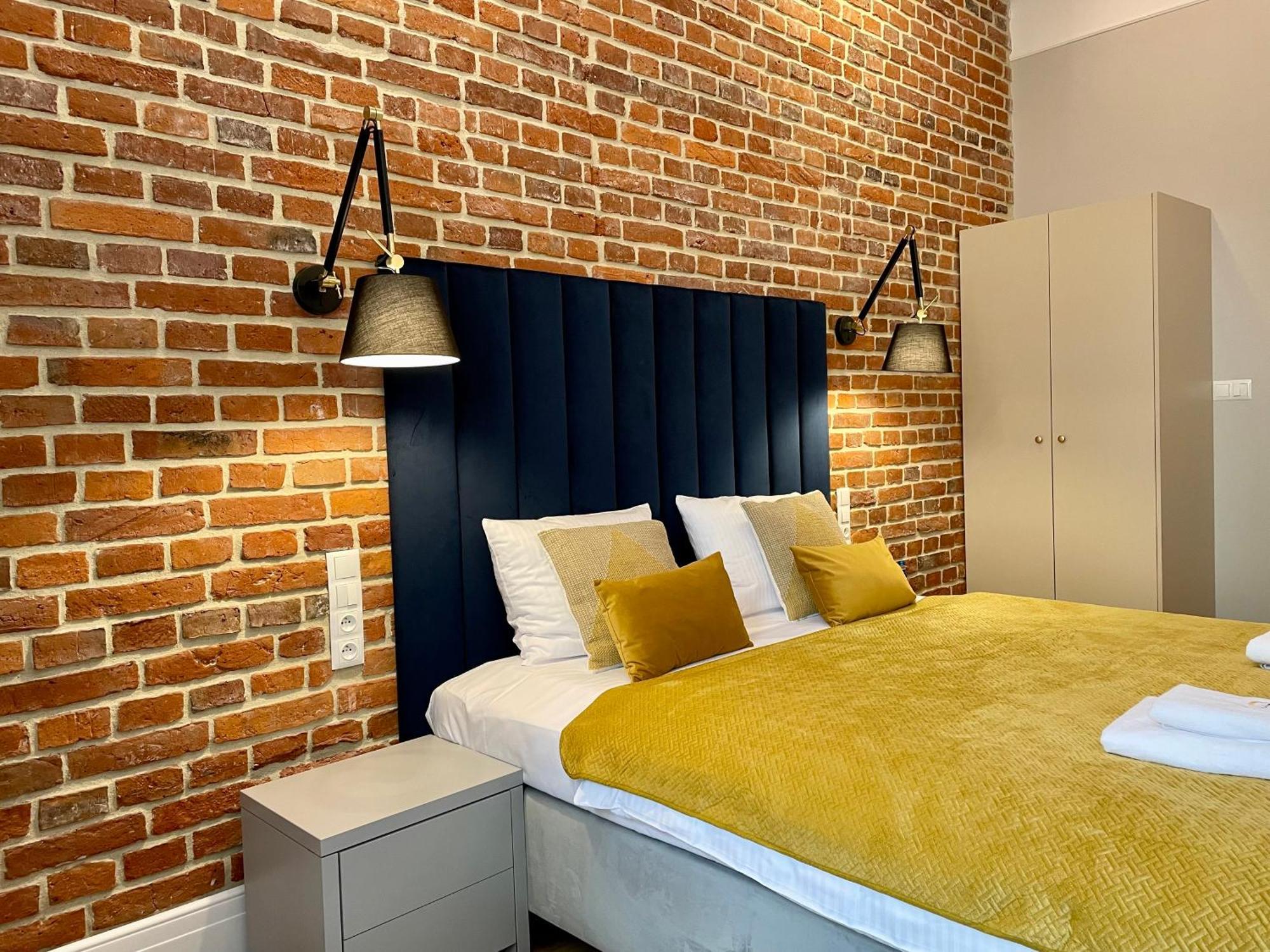 Golden Queen Apartments City Center Краків Екстер'єр фото